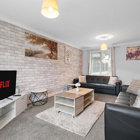 A Charming 3 Bed Home Next To Nec And Birmingham International Airport Marston Green Экстерьер фото