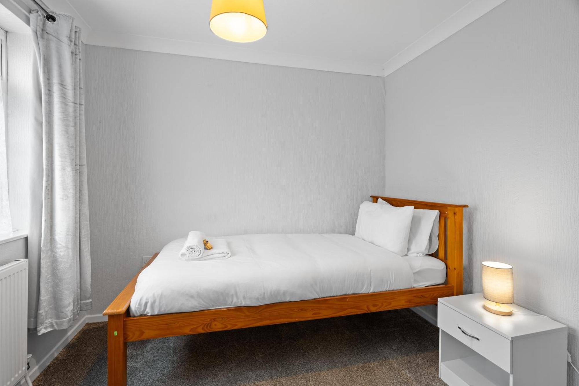 A Charming 3 Bed Home Next To Nec And Birmingham International Airport Marston Green Экстерьер фото