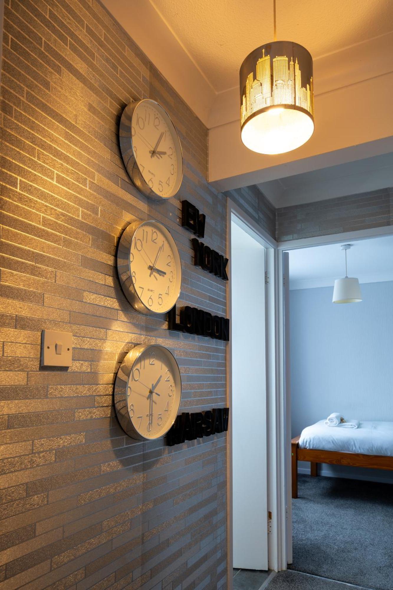 A Charming 3 Bed Home Next To Nec And Birmingham International Airport Marston Green Экстерьер фото